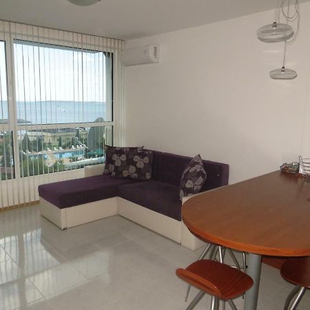 Holiday Apartment In Riviera Complex Sveti Vlas Exterior photo