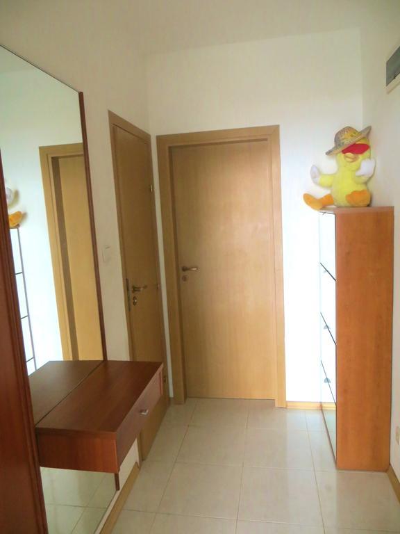 Holiday Apartment In Riviera Complex Sveti Vlas Room photo