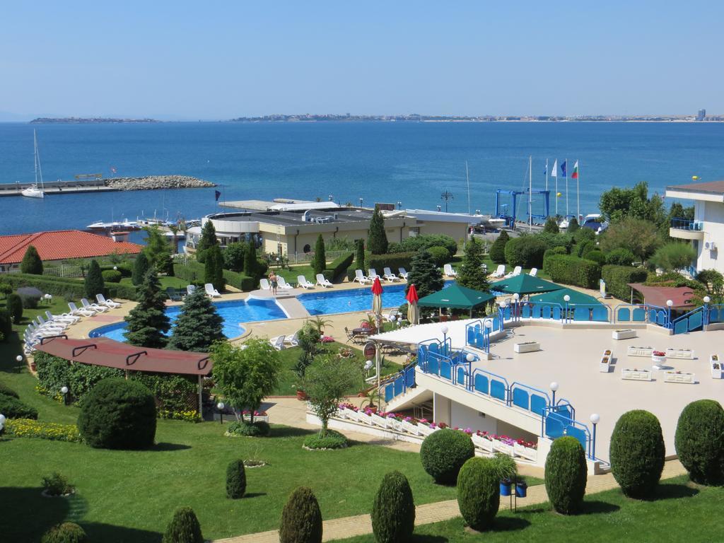 Holiday Apartment In Riviera Complex Sveti Vlas Room photo