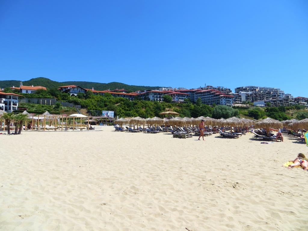 Holiday Apartment In Riviera Complex Sveti Vlas Room photo